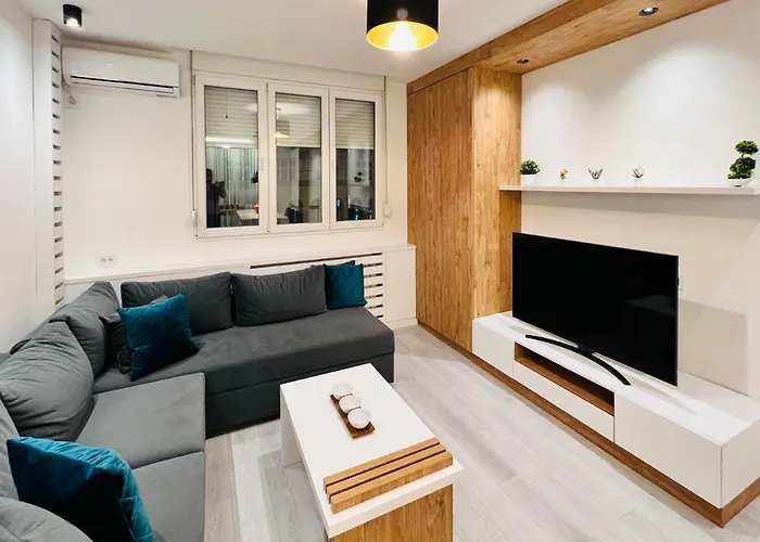 Vivio 2 Luxury Apartment